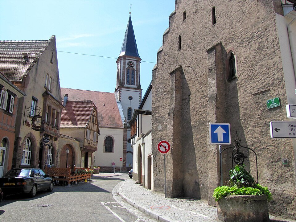 Rue du centre-ville de Benfeld